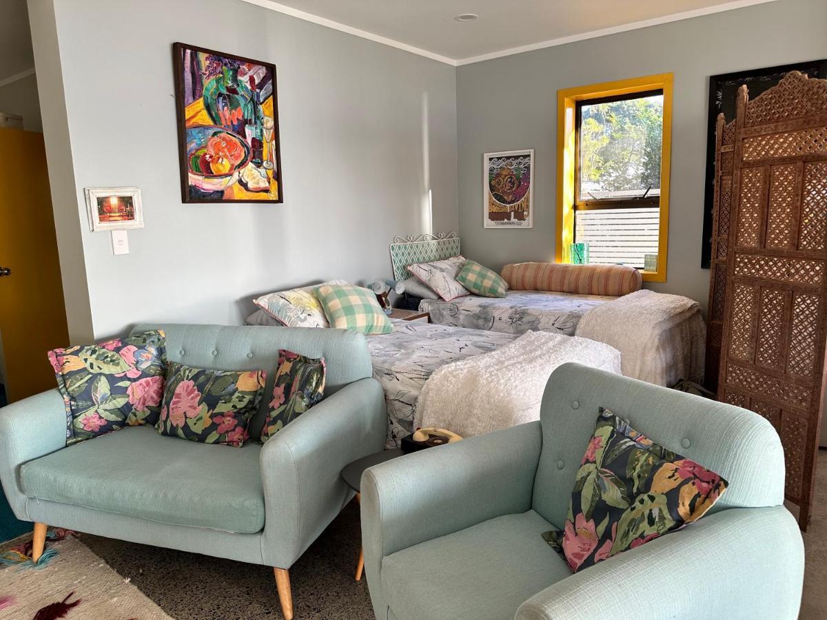 The Seahouse Apartment Керикери Екстериор снимка